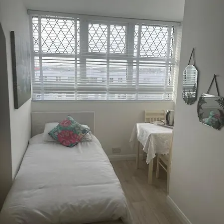 Jasmine House Bed & Breakfast Newquay (Cornwall)