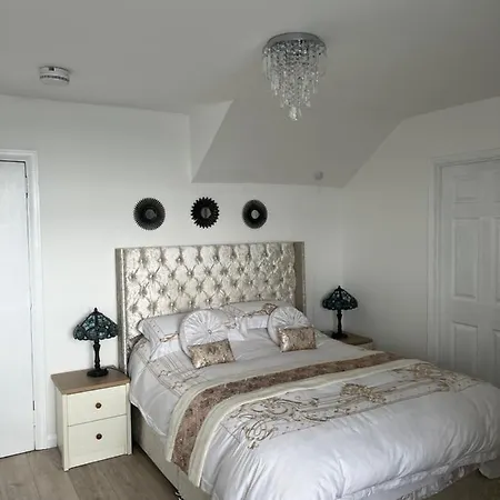 Jasmine House Bed & Breakfast 3*