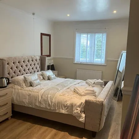 Jasmine House Bed & Breakfast 3*